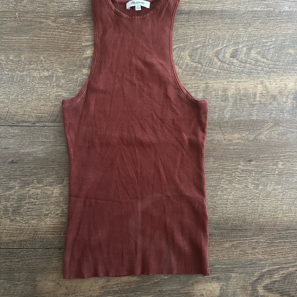 Madewell Sleeveless Ribbed Tank Top in Rust Brown
